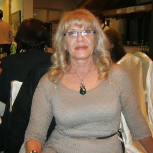 Céline - rencontre-Cougar-Grenoble
