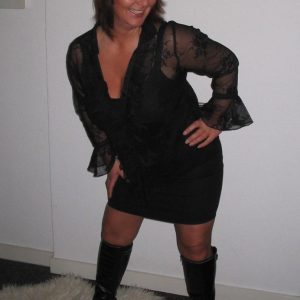 Nadine - rencontre-Cougar-Nanterre