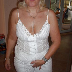 Verres et envies du week-end Cassandra - rencontre-Milf-Rueil-Malmaison