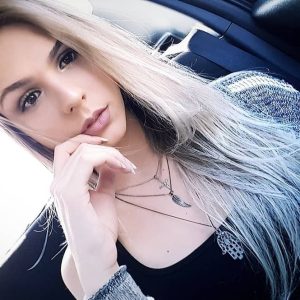 Clémence - rencontre-Milf-Cannes